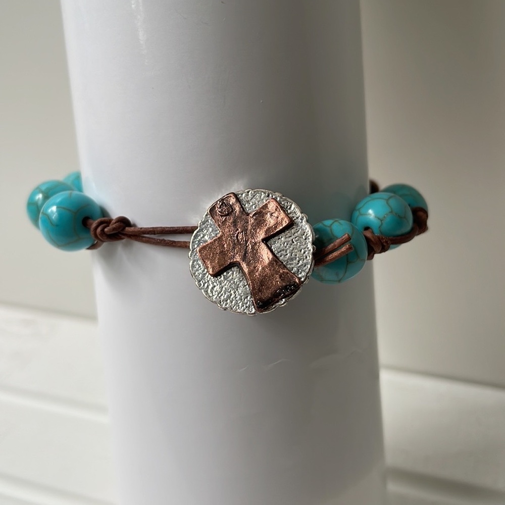 Copper cross bracelet turquoise leather beaded hammered metal boho Gypsy style - Picture 8 of 9